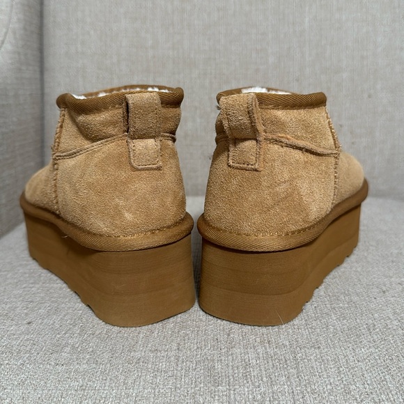 Women's Tan Suede Platform Cushionaire Ankle Boots - Picture 4 of 5